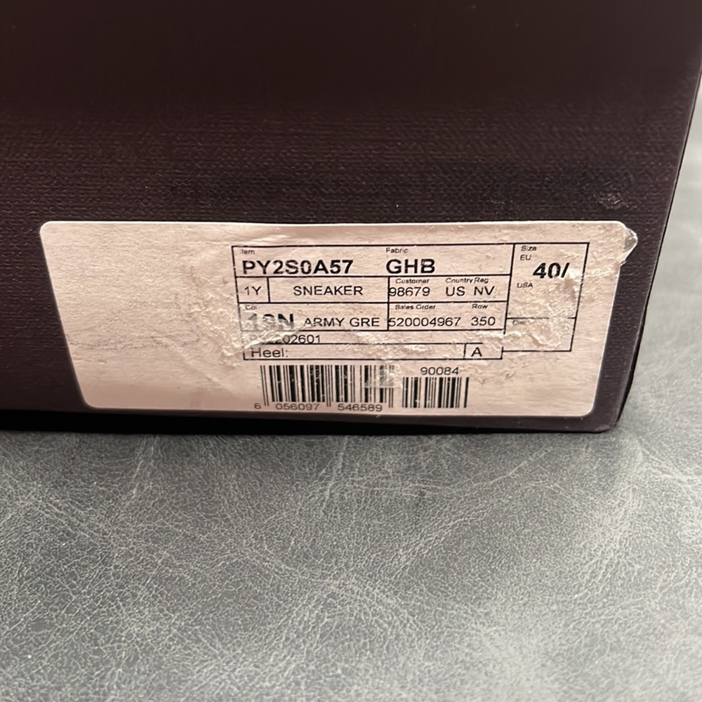 Valentino Garavani Sneaker - Picture 9 of 10
